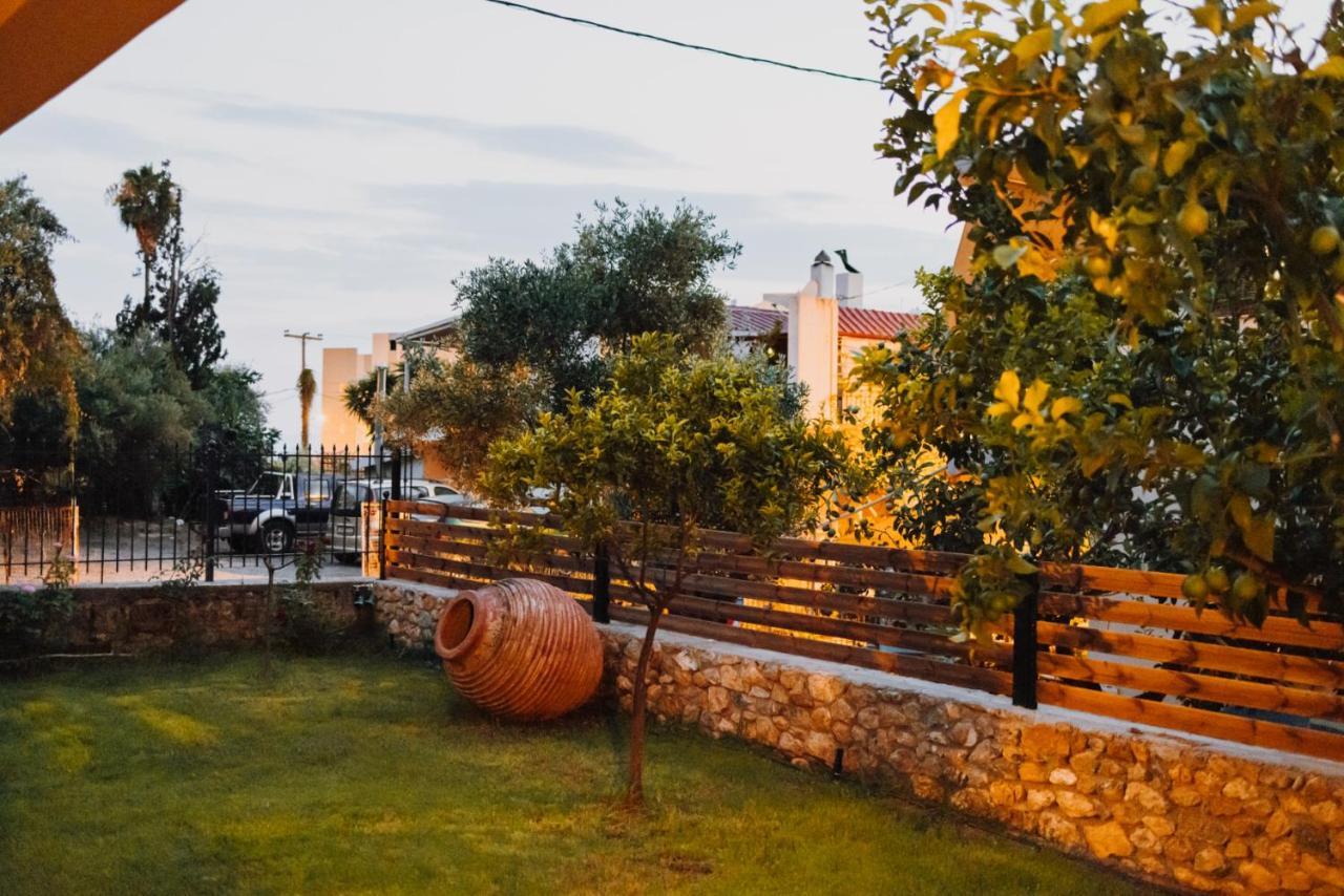 Thalassa Almyros Apartments แวร์กา กาลามาตา ภายนอก รูปภาพ